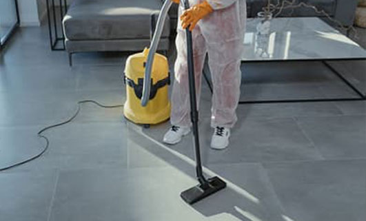 Floor cleaning service image